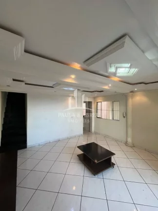Imagem Sobrado 126m², 2 Casas 4 e 5 Cômodos (1 Suíte com Sacada), 2 Vagas, Escritura, Planejados no Jardim Canadá, Mauá-SP