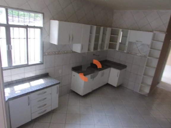 Imagem Casa com 2 dormitórios à venda, 160 m² por R$ 260.000,00 - Cerâmica - Nova Iguaçu/RJ