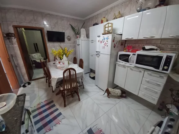 Imagem Casa de 2 dormitórios, 2 banheiros, 2 vagas, de 110m² em Paulicéia, São Bernardo do Campo