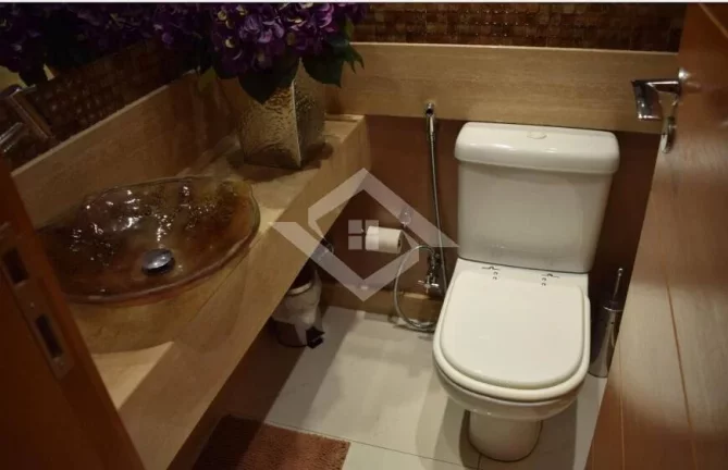 Imagem Apartamento de 7 Quartos para Venda em Copacabana com 350 m²