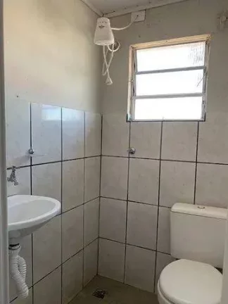 Imagem Casa com 2 dormitórios para alugar, 70 m² por R$ 1.050,00/mês - Vila Palmares - Santo André/SP