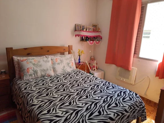 Imagem Apartamento a venda na Ponta da Praia com 1 dormitório de 50m.