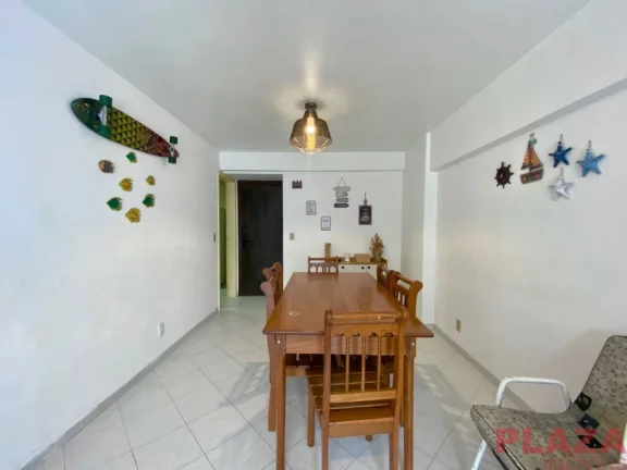 Imagem Oportunidade Rara | 2 Dormitórios + Dependência | 1 Vaga | 200m da Praia – Balneário Camboriú – SC