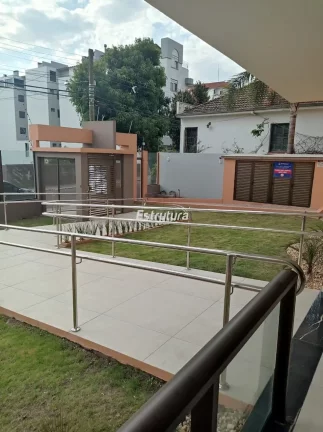 Apartamento com terraço amplo e diferenciado em ótima localização