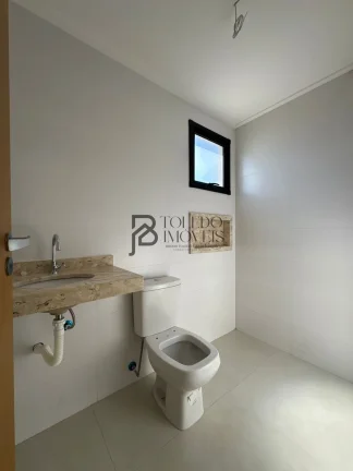 Imagem Apartamento de 2 dormitórios, sendo 2 suítes 1 vaga de garagem privativa, no Canto do Forte