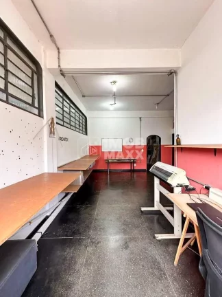 Imagem Venda de Prédio no Guará II com 511m², 3 pavimentos (térreo comercial e 1º e 2º pavimentos residencial) escriturado