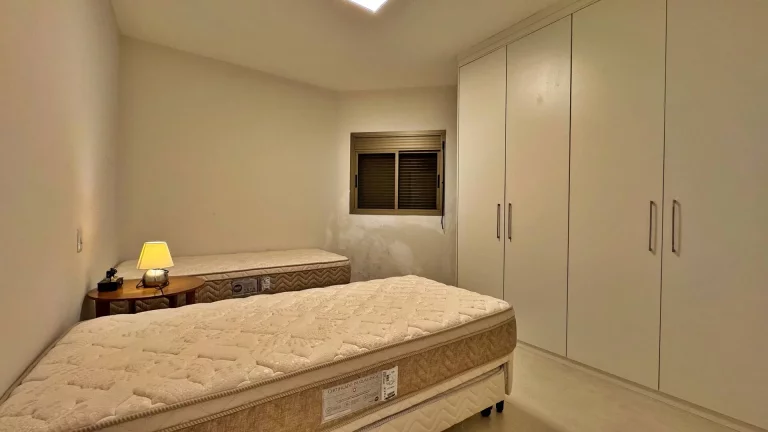 Imagem Apartamento com 3 dormitórios à venda, 96 m por R$ 2.400.000,00 - Riviera
