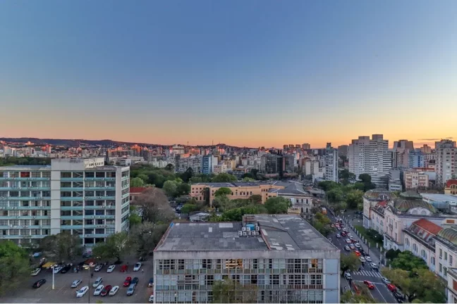 Imagem Apartamento à venda em Porto Alegre, Centro Histórico, com 2 quartos, 126m2