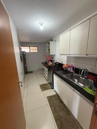 Imagem Apartamento com 3 Suites, varanda ,vista definitiva para o mar no bairro do Altiplano