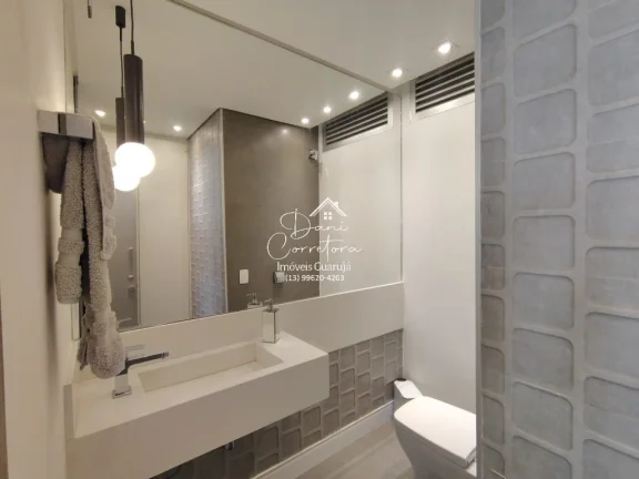 Imagem Aluguel de Apartamento de Luxo em Guarujá-SP, Pitangueiras: 3 Quartos, 1 Suíte, 2 Salas, 4 Banheiros, 1 Vaga, 180m².