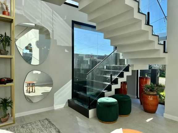 Imagem Casa em Condominio 4 Dormitórios - Bairro xangri-la