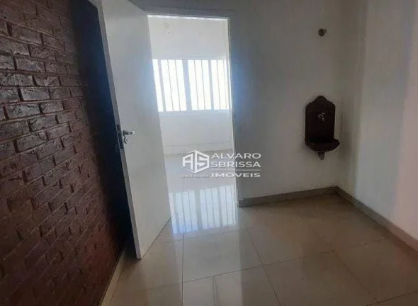 Imagem Casa com 4 dormitórios com armários 1 sala ampla para locação comercial ou residencial no Centro de Itu SP