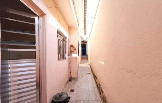 Imagem Casa à Venda com 95m², 2 dormitórios, 1 sala e 1 vaga!!!