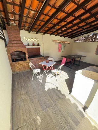 Imagem Casa com 2 dormitórios à venda, 100 m² por R$ 440.000,00 - Cem Bracas - Armação dos Búzios/RJ