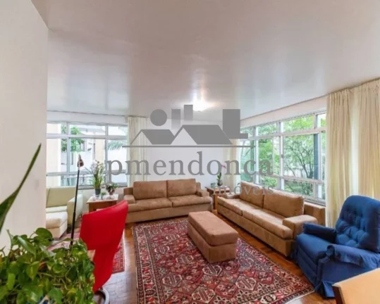 Imagem Apartamento em Higienópolis com 4 quartos sendo 2 suítes e 2 vagas, 209m².