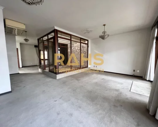 Imagem Imóvel Comercial no Centro Oportunidade de um imóvel comercial no centro de Joinville, com terreno...