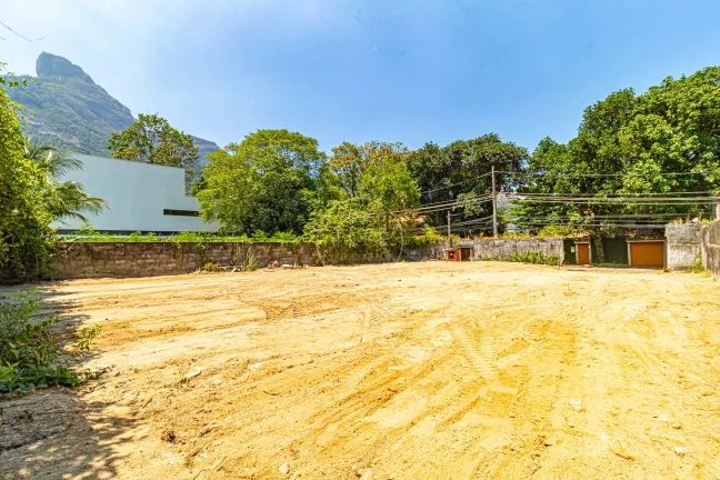 Imagem TERRENO de 600m² em condomínio no ITANHANGÁ - R$ 1.500.000,00