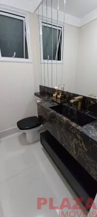 Imagem Apartamento com 3 quartos de Temporada, Centro - Balneário Camboriú