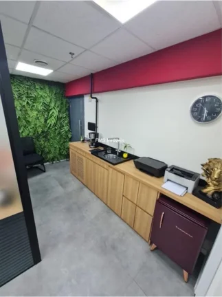Imagem Conjunto Comercial para Locação em Indianópolis, São Paulo-SP: 1 sala, 1 vaga, 46m² de área.