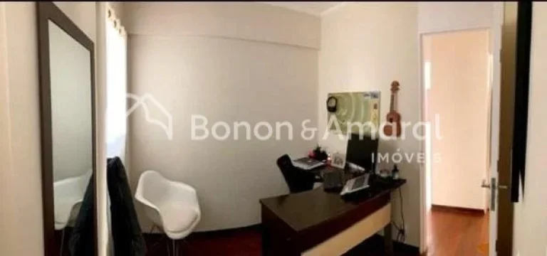 Imagem Ótimo apartamento à venda com 3 quartos, amplo e com varanda em Valinhos/SP.

Apartamento com ambi...