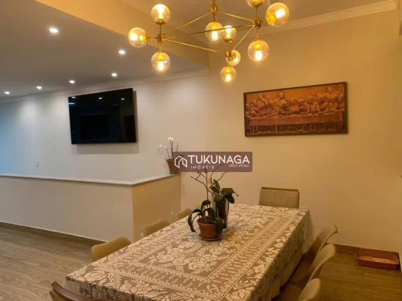 Imagem Sobrado à venda, 325 m² por R$ 695.000,00 - Jardim Adriana - Guarulhos/SP