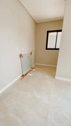 Imagem Vendo casa de alto padrão em condomínio fechado em Biguaçu (SC)