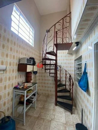 Imagem Sobrado à venda 3 Quartos, 1 Vaga, 215M², Barcelona, São Caetano do Sul - SP
