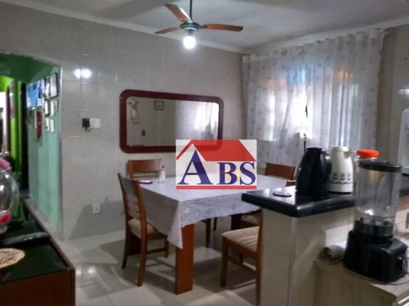 Imagem Casa com 5 dormitórios à venda, 196 m² por R$ 300.000,00 - Vila Caraguata - Cubatão/SP