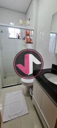 Imagem Em busca de uma casa completa e aconchegante em Cuiabá? Conheça essa belíssima residência no Res...