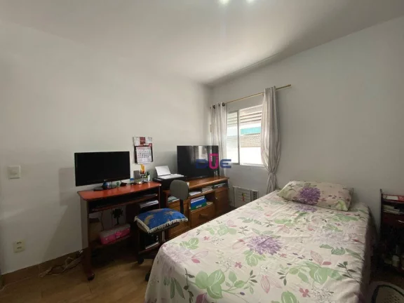 Imagem Apartamento de 3 quartos no BNH na Vergueiro Steidel com estacionamento murado para 2 carros e gás encanado à venda, 62 m² - Aparecida - Santos/SP