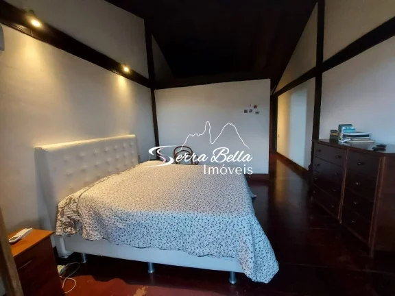 Imagem Casa com 5 dormitórios à venda, 500 m² por R$ 1.350.000,00 - Golfe - Teresópolis/RJ