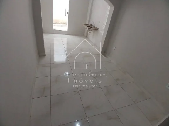 Imagem Aluguel - Casa Com 03 Quartos - Centro - Mantena - MG