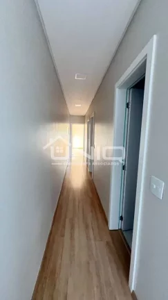 Imagem Casa Suíte + 2 Quartos Parzianello / Aeroporto