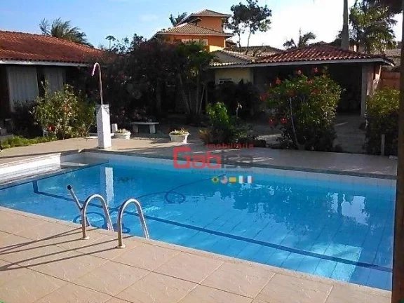 Imagem Casa com 6 dormitórios à venda, 250 m² por R$ 2.500.000,00 - Ferradura - Armação dos Búzios/RJ