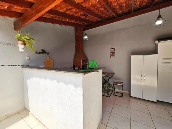 Imagem Sobrado para Venda em Limeira, JARDIM SÃO LOURENÇO, 3 dormitórios, 1 suíte, 1 banheiro, 2 vagas
