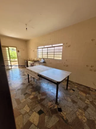 Imagem Casa para Venda em Limeira, Boa Vista, 3 dormitórios, 1 suíte, 2 banheiros, 3 vagas
