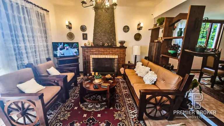 Imagem Casa à venda, 172 m² por R$ 1.700.000,00 - Granja Guarani - Teresópolis/RJ