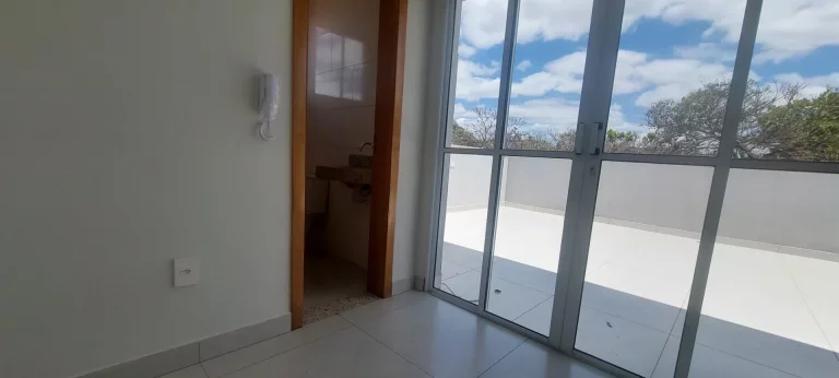 Imagem Apartamento com Área Privativa à Venda em Santa Monica BH 132m²