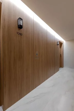 Imagem Construído em local privilegiado e de fácil acesso, a uma quadra da praia, longe do caos e próxim... Imagem Construído em local privilegiado e de fácil acesso, a uma quadra da praia, longe do caos e próxim...