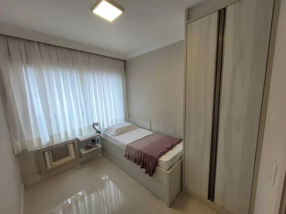 Imagem Apartamento com 3 dormitórios sendo 1 suíte e 1 vaga de garagem, no Centro de Balneário Camboriú