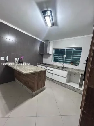 Imagem Sobrado para Venda em Guarulhos / SP no bairro Vila Carioca