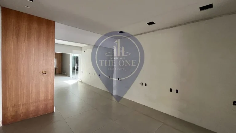 Imagem Excelente Casa Comercial para Locação em Indianópolis, São Paulo-SP: 1 Banheiro, 4 Vagas de Garagem, 300m² de Área.