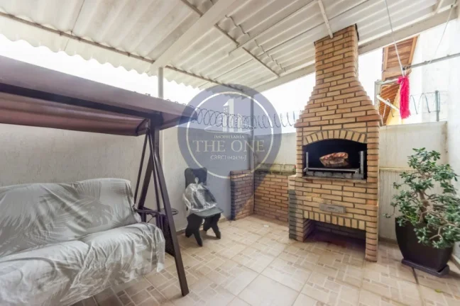 Imagem Imperdível: Casa à venda em São Paulo-SP, Vila Guarani (z Sul) com 3 quartos, 3 suítes, 2 salas, 4 banheiros e 2 vagas de garagem, 200m².