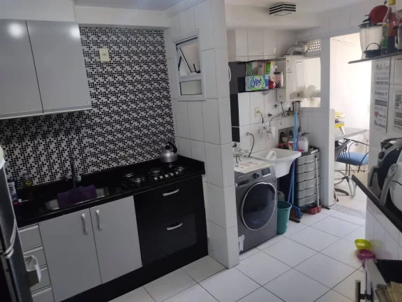 Imagem Apartamento com 3 dormitórios à venda, 71 m² por R$ 470.000 - Parque Jaçatuba - Santo André/SP
