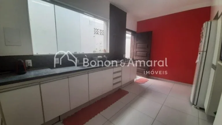 Imagem Casa à Venda 4 Quartos e 2 suítes - Jardim Paraíso - 266 m²
