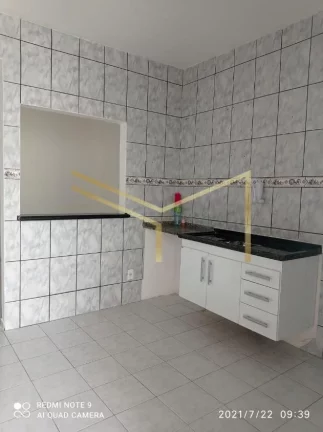 Imagem Excelente casa solta dos dois lados, bem ventilada