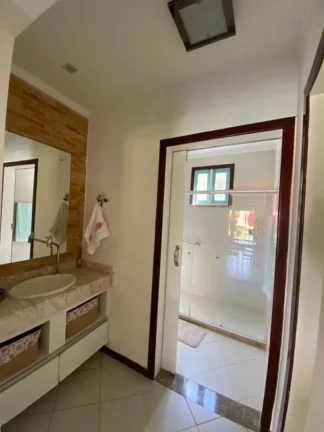 Imagem Casa à Venda no Condomínio Morada da Praia II - 750m² Terreno, 450m² Área Construída!