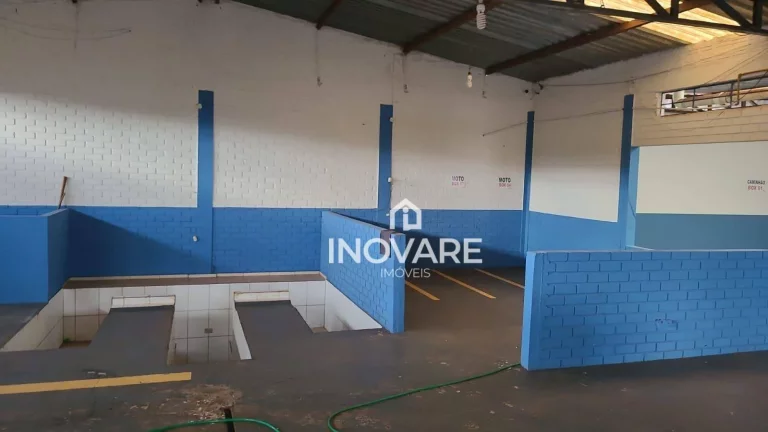 Imagem Galpão à venda, 1000 m² por R$ 850.000,00 - Jardim Santa Paula - Goiatuba/GO