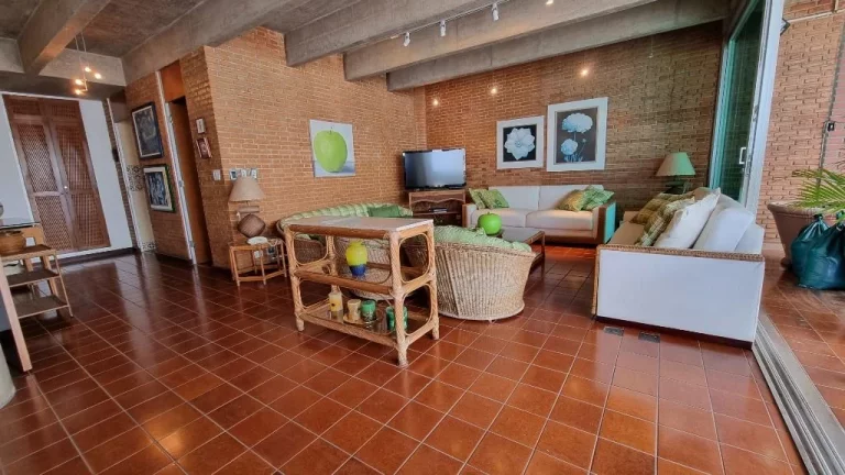 Imagem Cobertura com 3 dormitórios à venda, 300 m² - Pitangueiras - Guarujá/SP