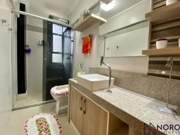 Imagem Apartamento Impecável, 3 dormitórios, Suíte, uma vaga de Garagem, revitalizado c